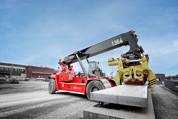 Reachstackers
