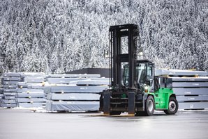 Kalmar ECG90-180 medium electric forklift truck with Lead-acid battery Kalmar Medium Electric Forklift Truck