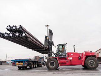 Heavy Forklift trucks: 40,000–117,000 lbs